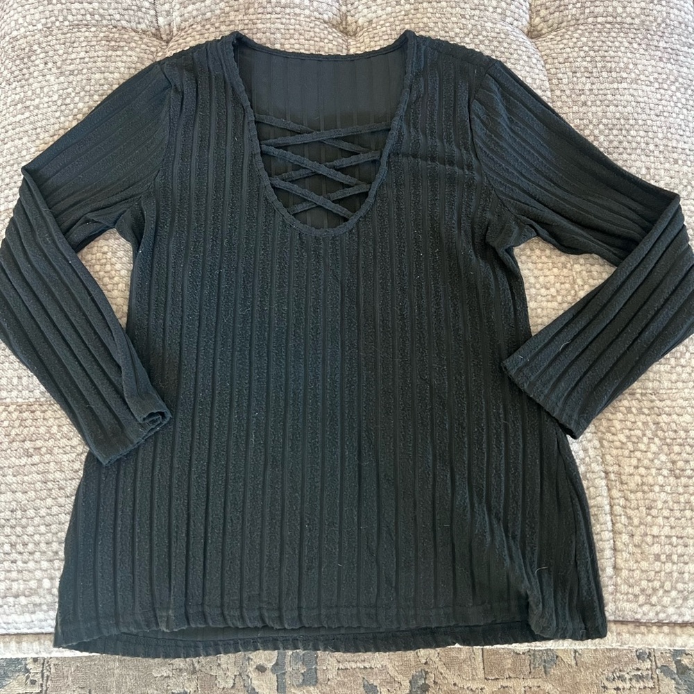 Elegant Black Ribbed Women's Top